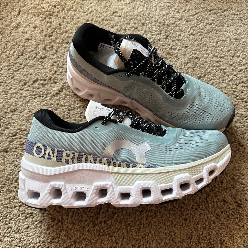 On Running Cloudtec Sneakers